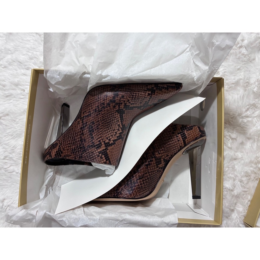 Michael Kors Brown‎ Snakeskin Leather Mules Pointed Toe 9.5M
NWT $179
